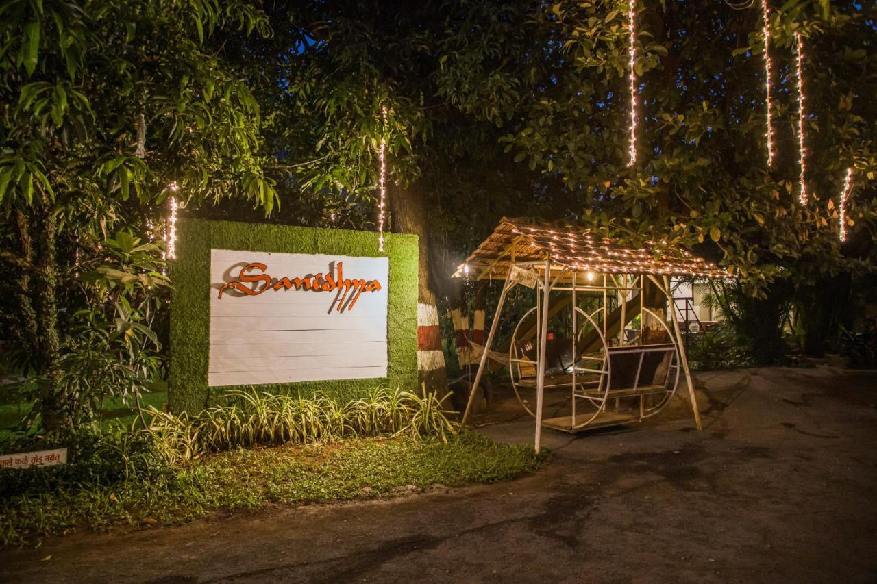 Sanidhya Beach Resort Alībāg Zewnętrze zdjęcie