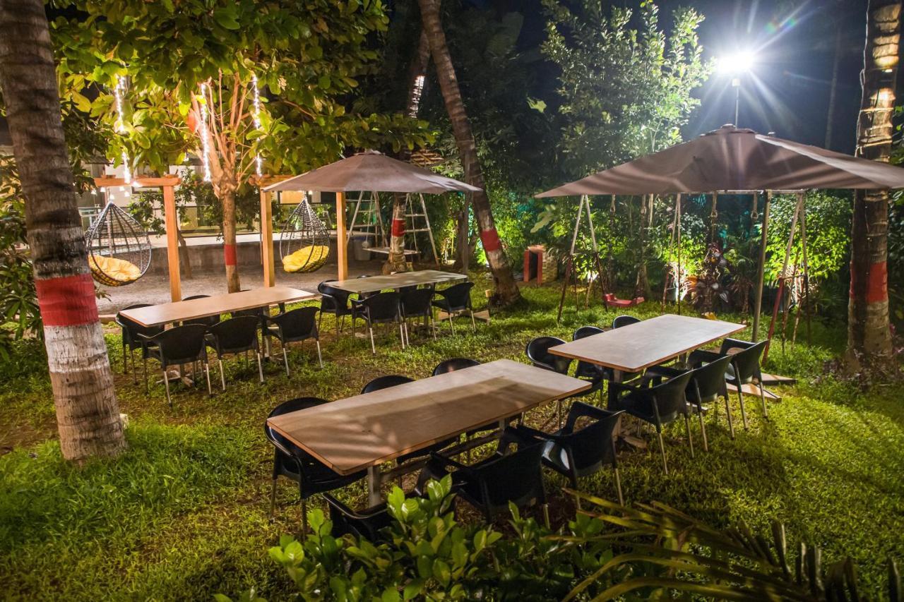 Sanidhya Beach Resort Alībāg Zewnętrze zdjęcie