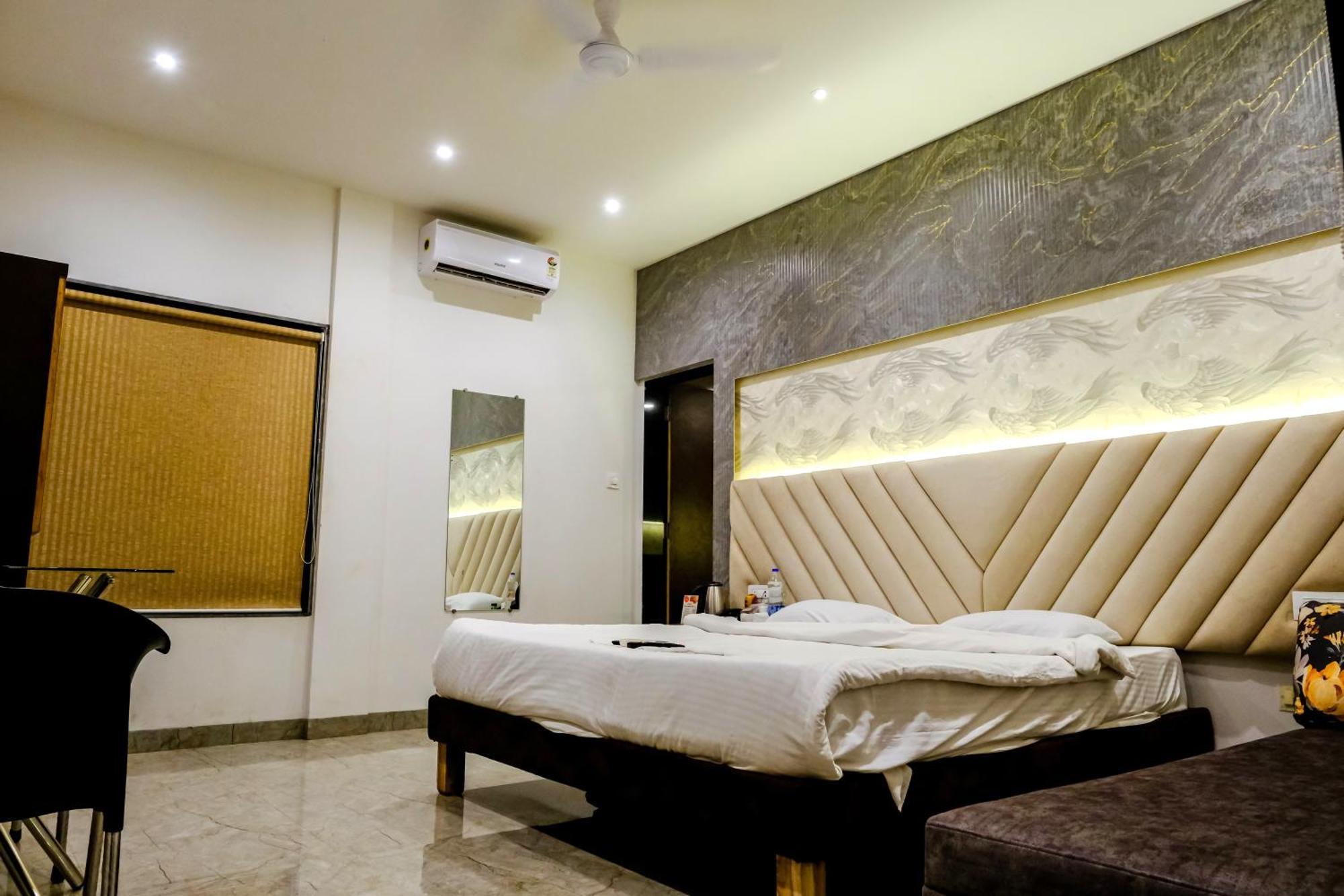 Sanidhya Beach Resort Alībāg Zewnętrze zdjęcie