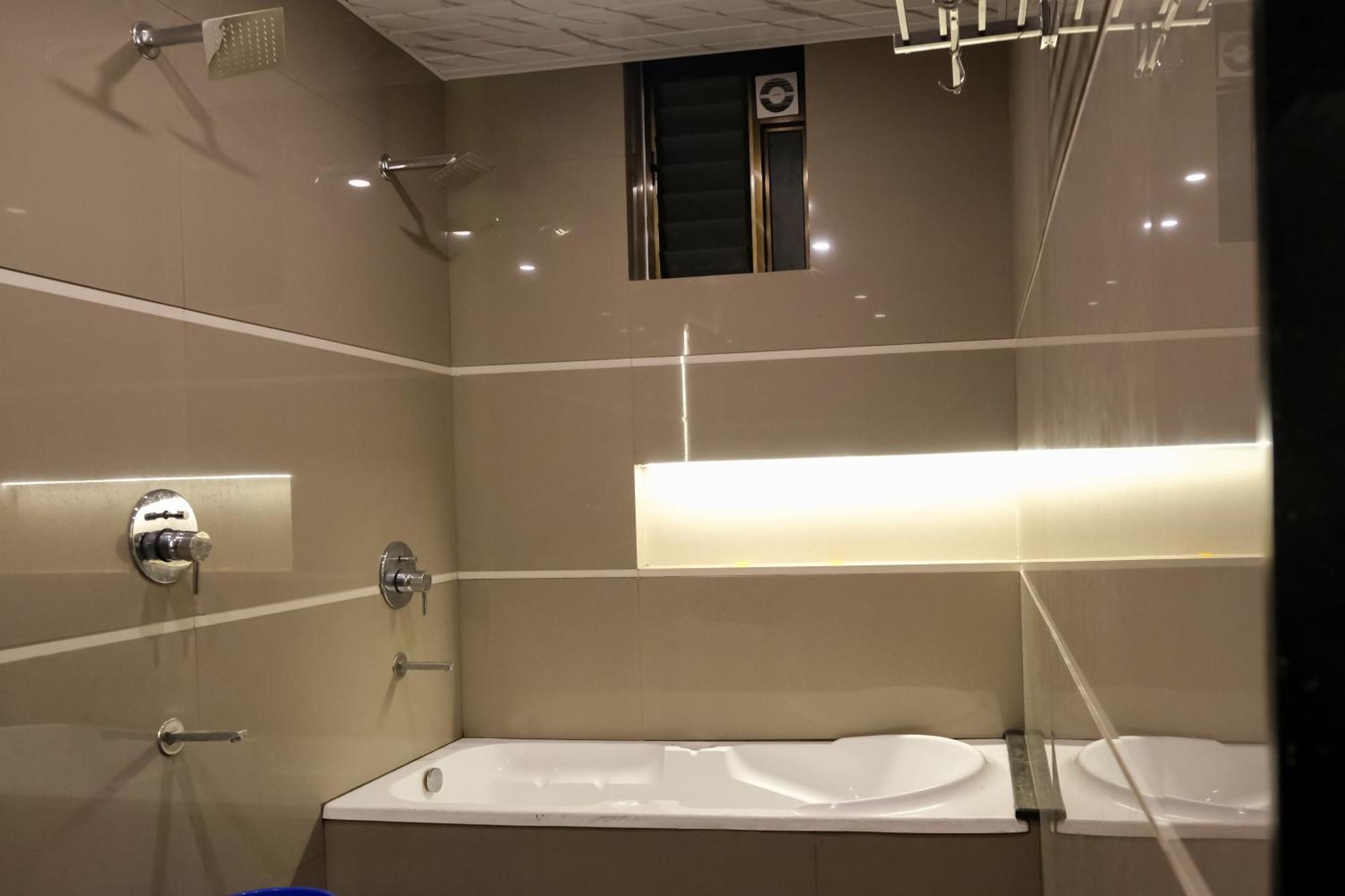 Sanidhya Beach Resort Alībāg Zewnętrze zdjęcie